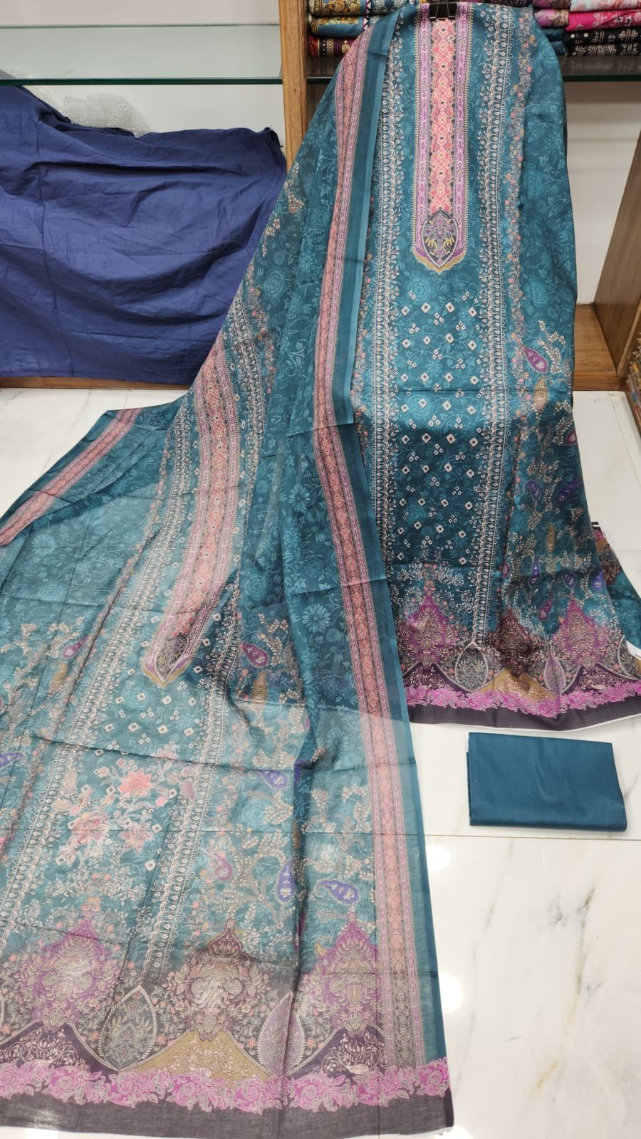 MAHJABEEN SIGNATURE LAWN #P13